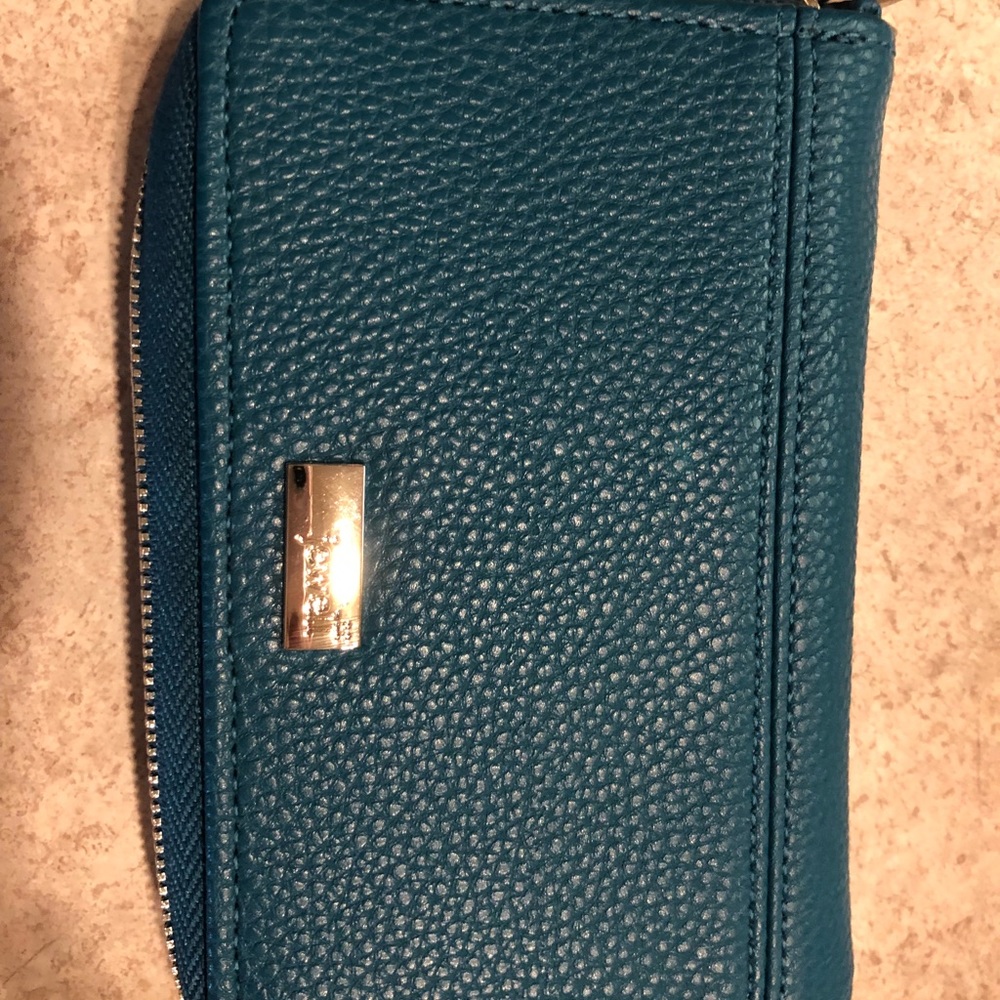 Thirty One Jewell Wallet